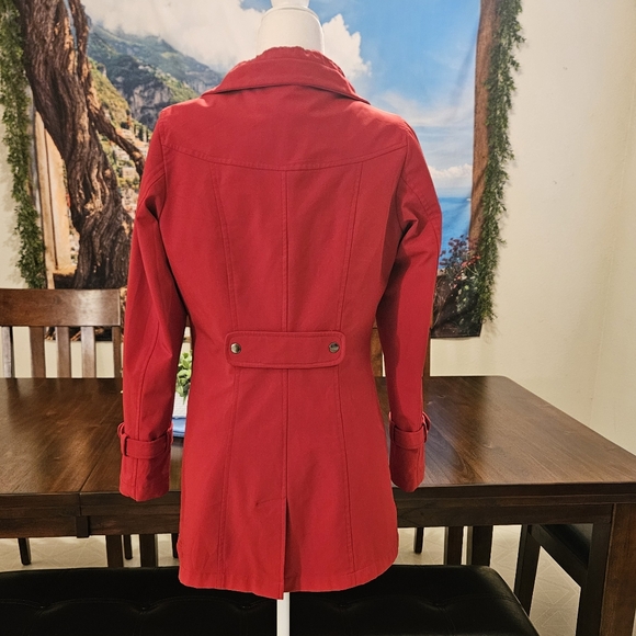 Kristen Blake Red Raincoat - Picture 2 of 13